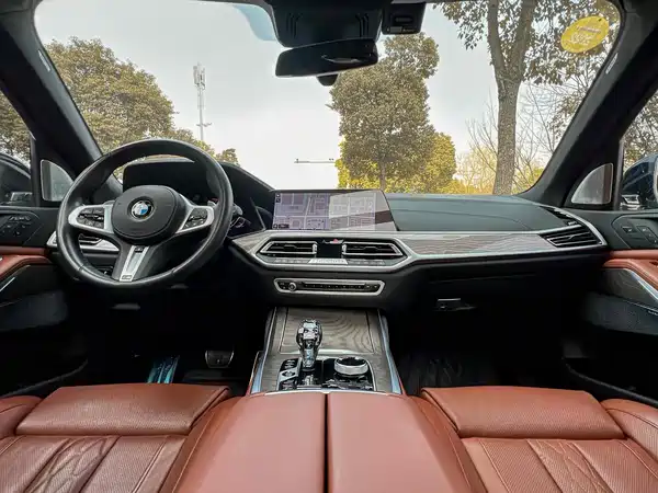 BMW X7 2020