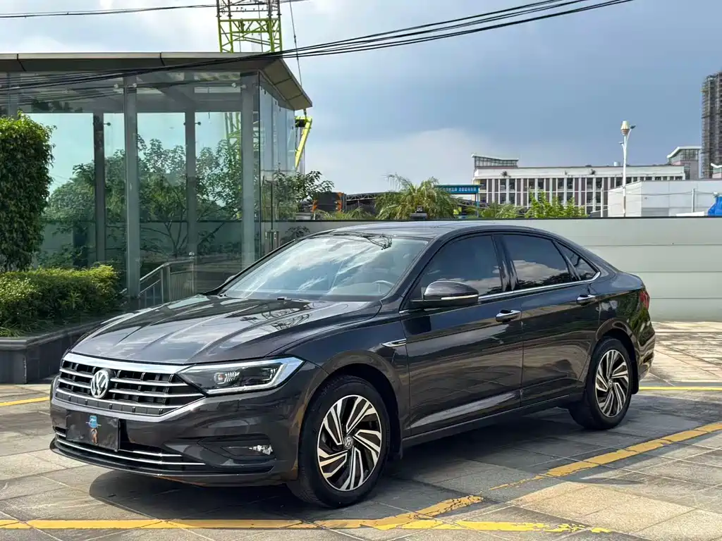 Volkswagen Sagitar 2022