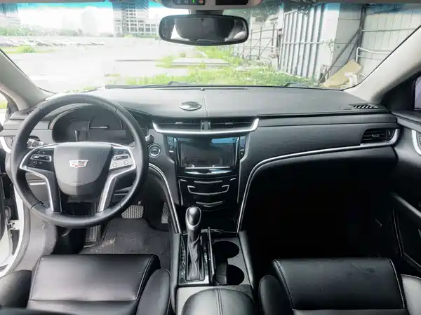 Cadillac XTS 2018