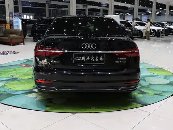 Audi A6L 2020