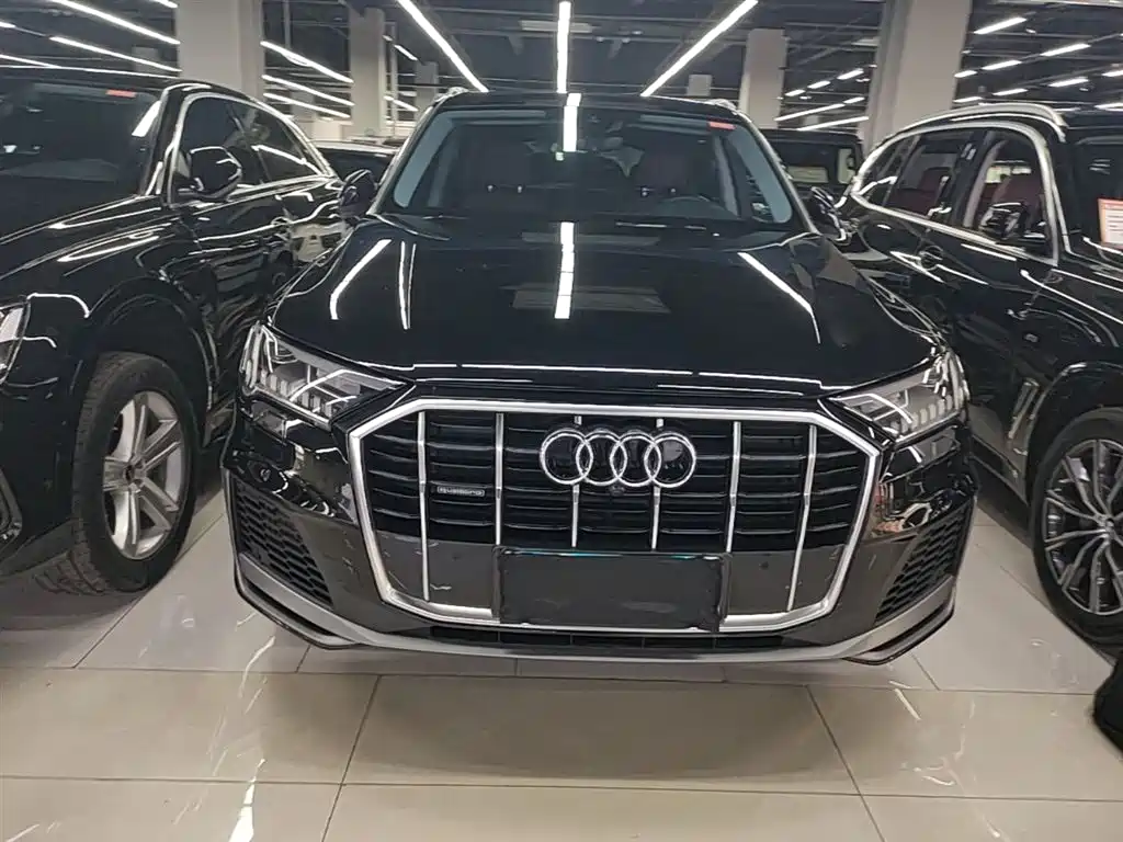 Audi Q7 2020 — фото 3