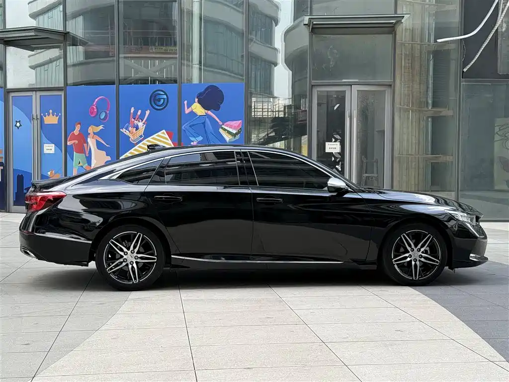Honda Inspire 2023 — фото 11