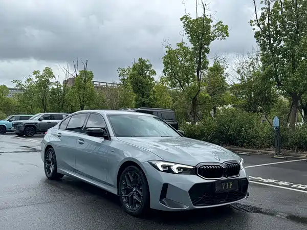 BMW 3 Series 2025