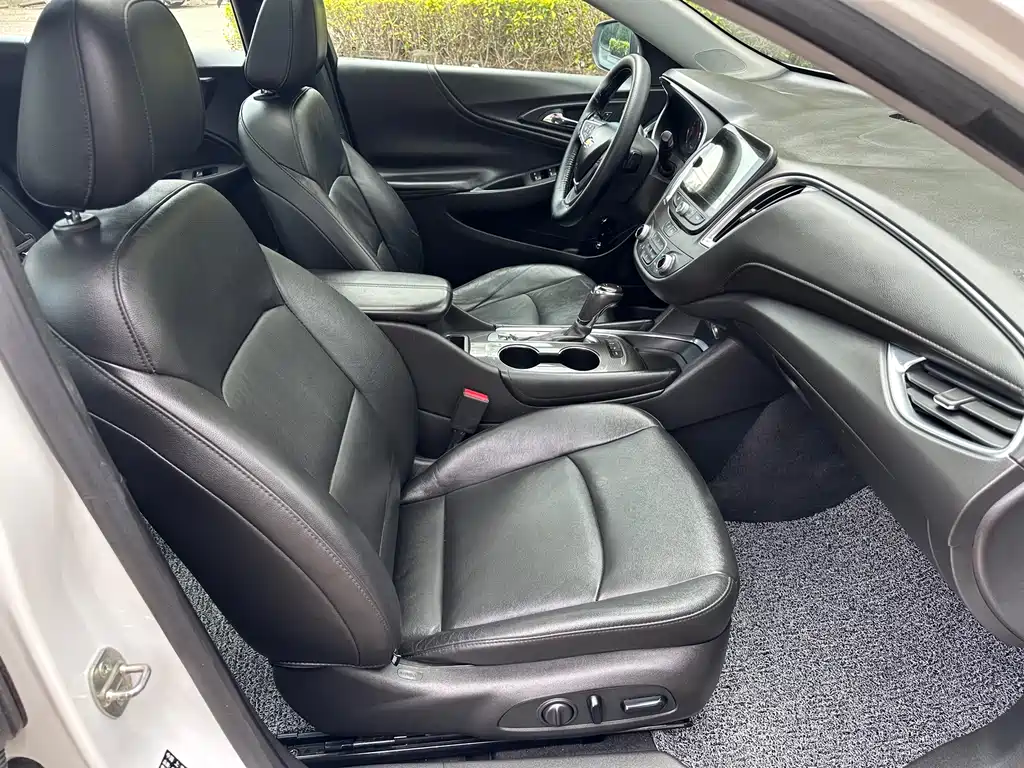 Chevrolet Malibu XL 2019 — фото 27