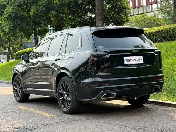 Cadillac XT6 2021