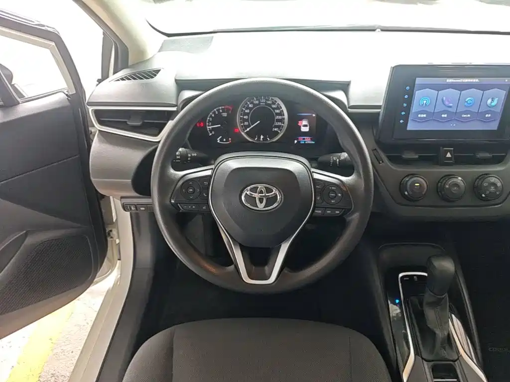Toyota Corolla 2021 — фото 11
