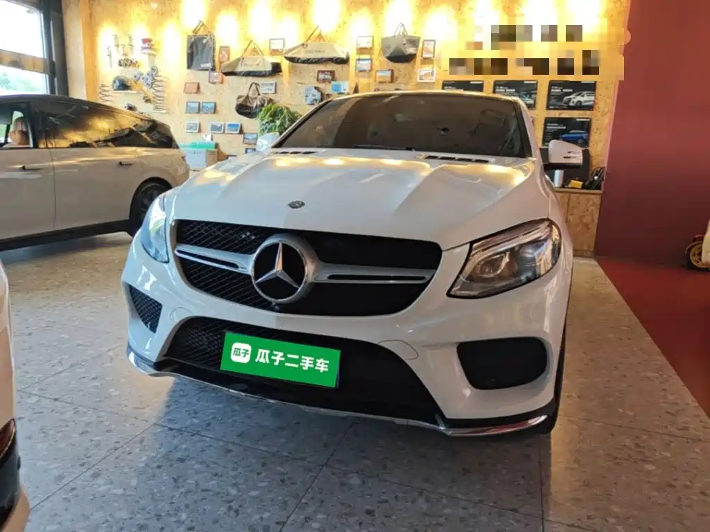 Mercedes-Benz GLE 2015