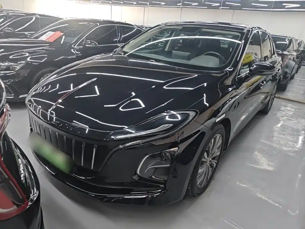Hongqi E-QM5 2023 — фото 2
