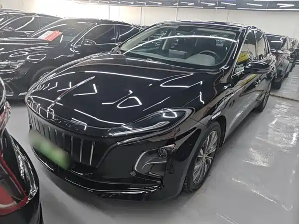 Hongqi E-QM5 2023