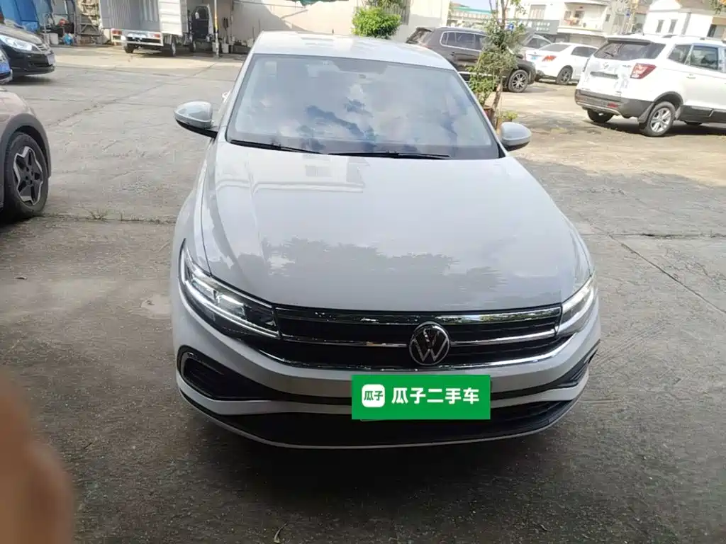 Volkswagen Bora 2024