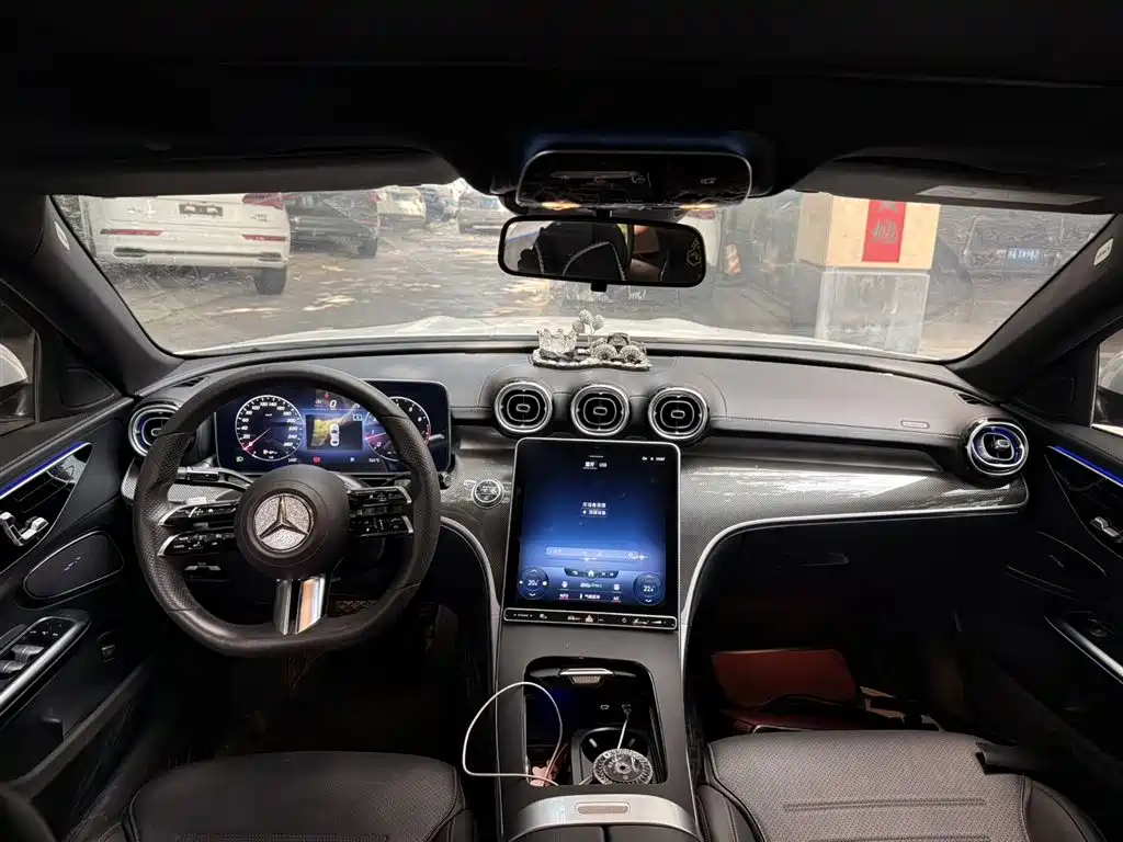 Mercedes-Benz C-Class 2022 — фото 4