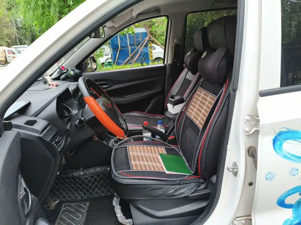 Wuling Hongguang 2022 — фото 11