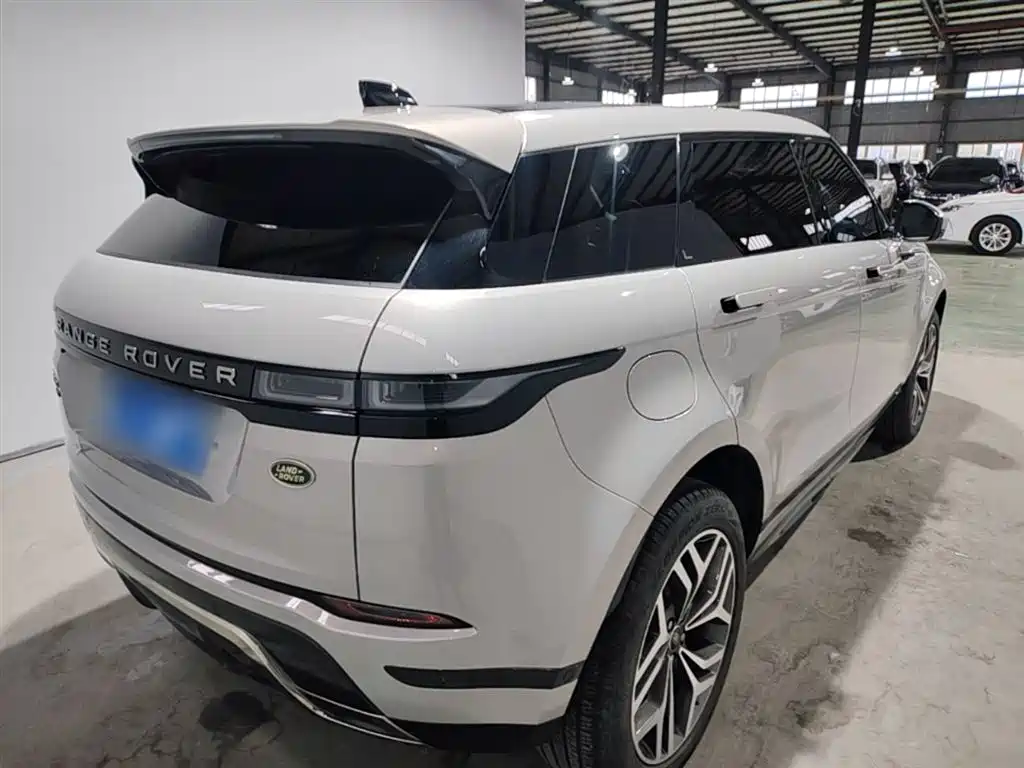 Land Rover Evoque 2021 — фото 7
