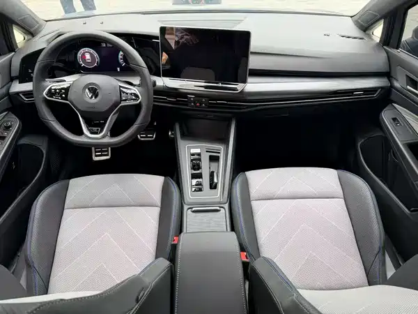 Volkswagen Golf 2026