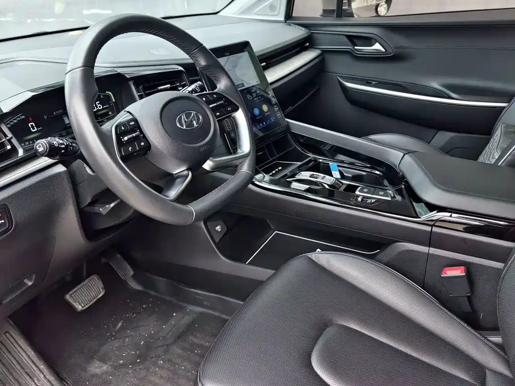 Hyundai Custo 2023