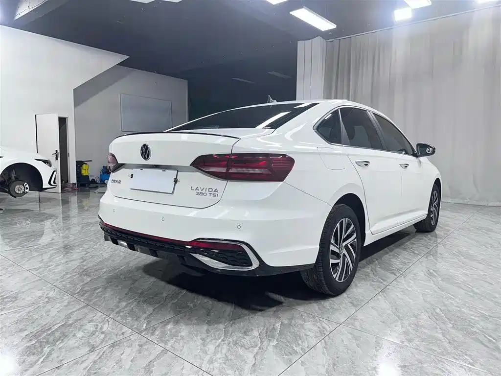 Volkswagen Lavida 2022