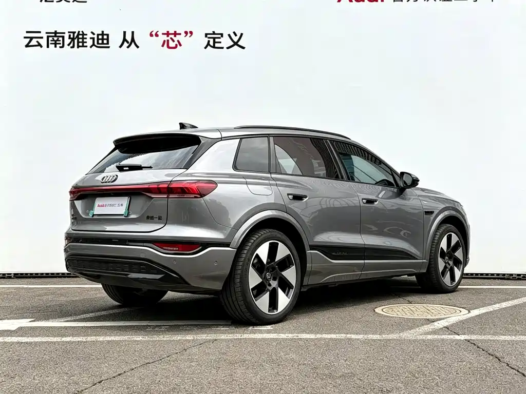 Audi Q6L E-Tron 2025 — фото 5