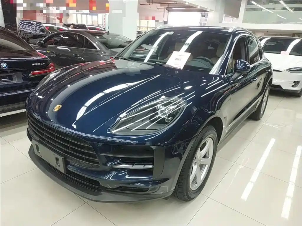 Porsche Macan 2019 — фото 1