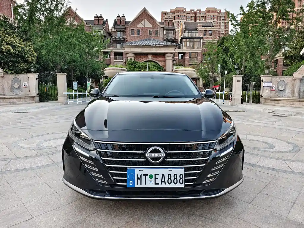 Nissan Teana 2022 — фото 2