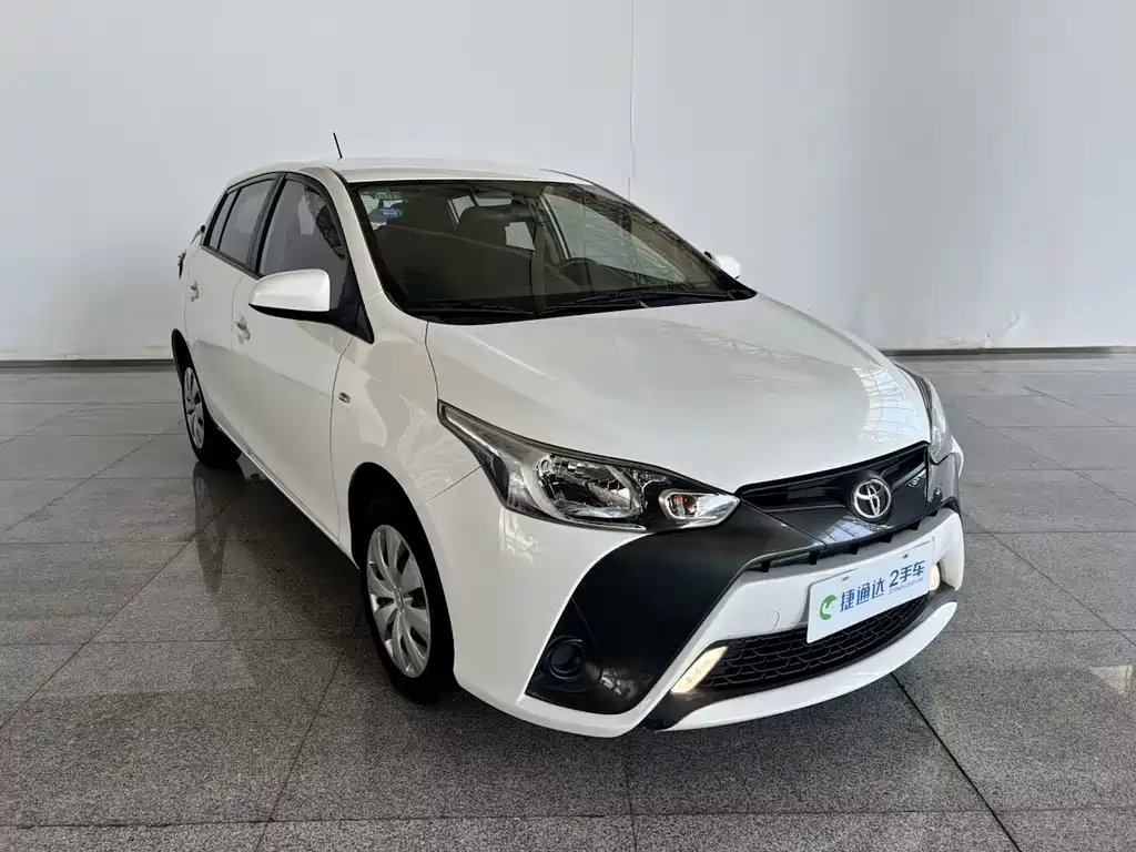 Toyota Yaris L 2019 — фото 28