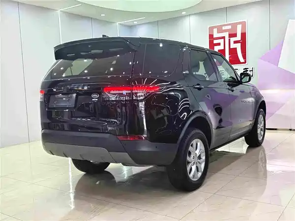 Land Rover Discovery 2019