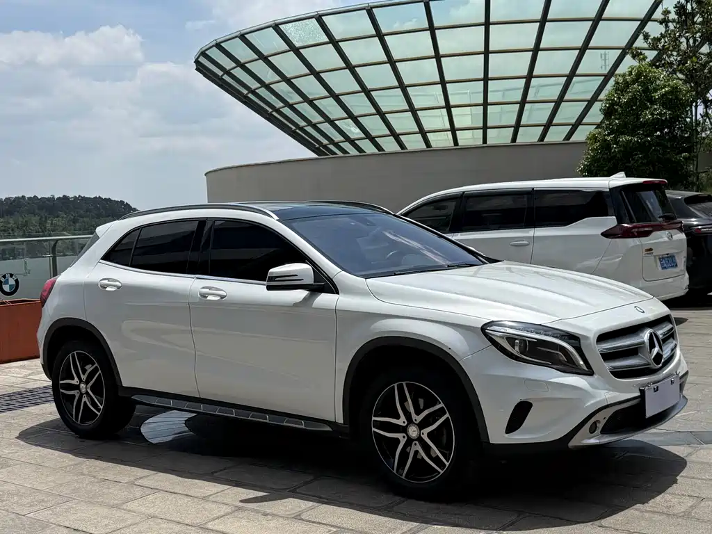 Mercedes-Benz GLA 2016 — фото 3