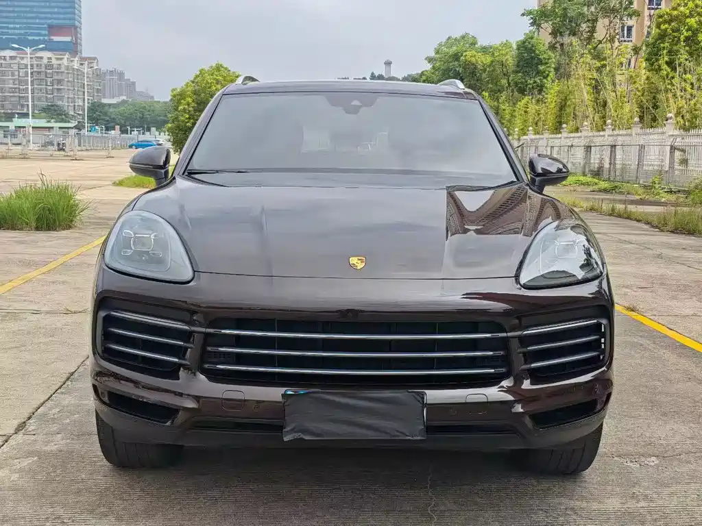 Porsche Cayenne 2018 — фото 2