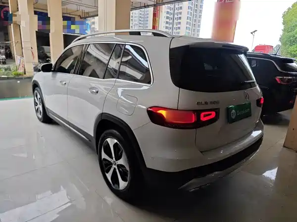 Mercedes-Benz GLB 2022