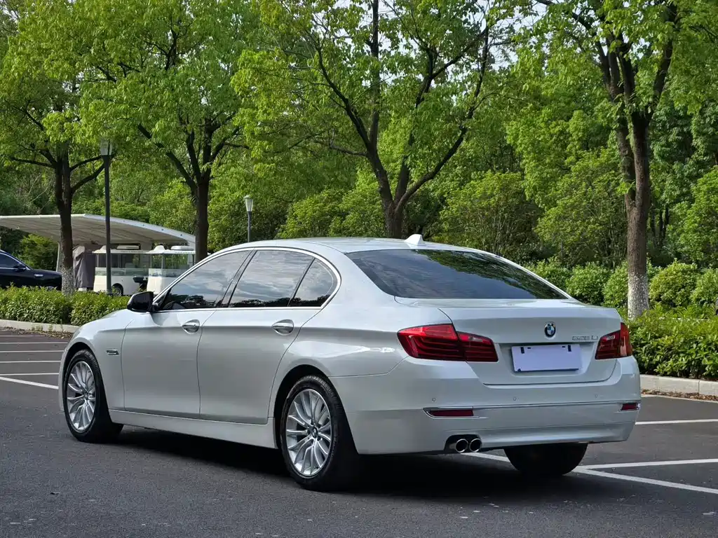 BMW 5 Series 2016