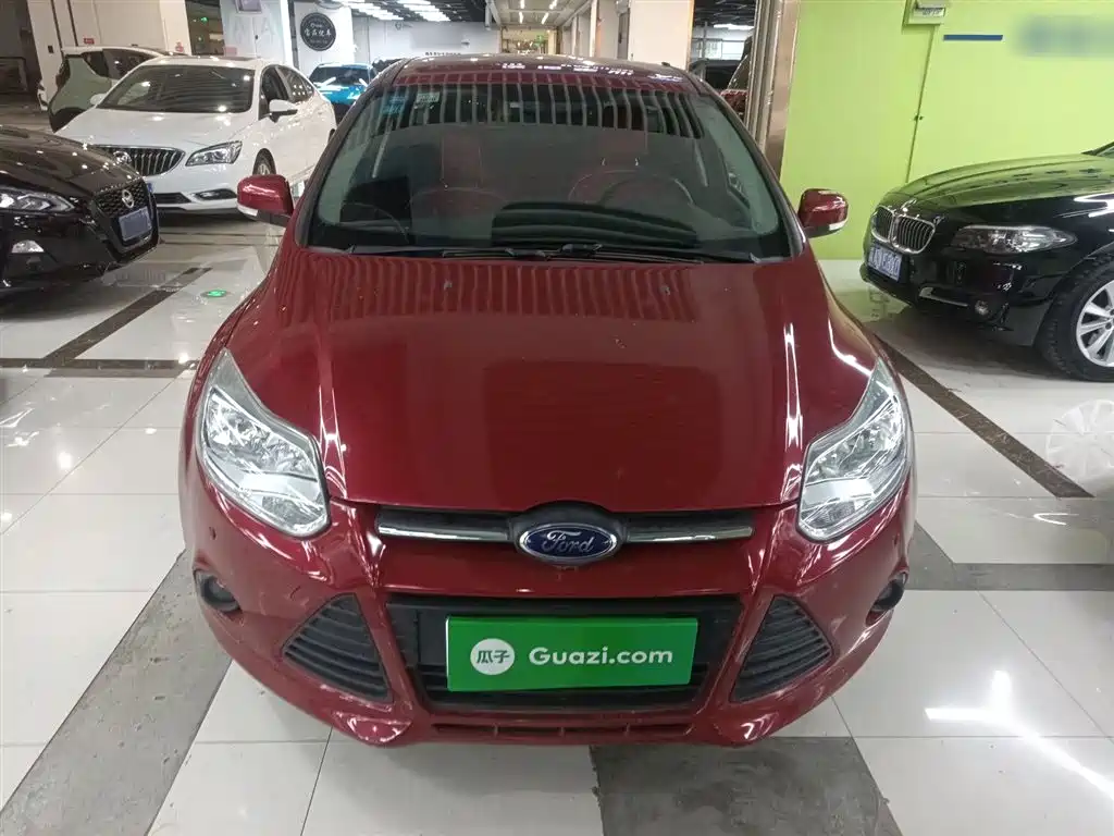 Ford Focus 2015 — фото 3
