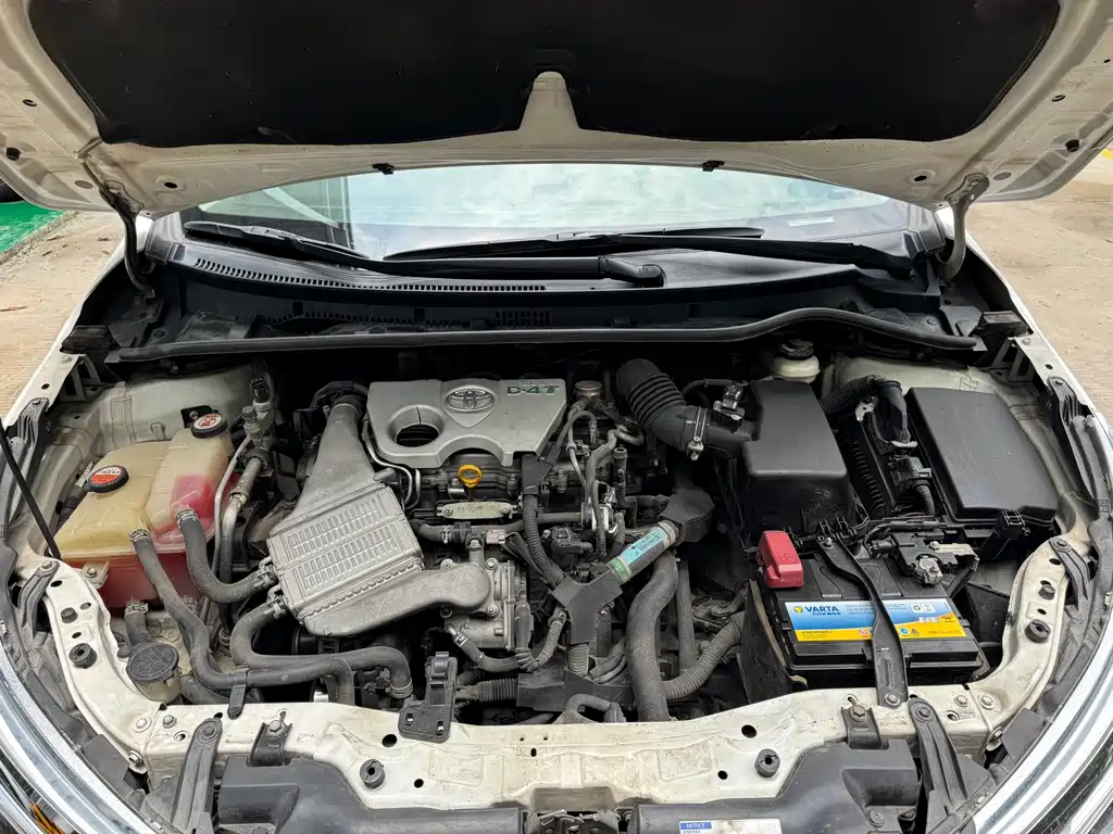 Toyota Corolla 2018 — фото 15