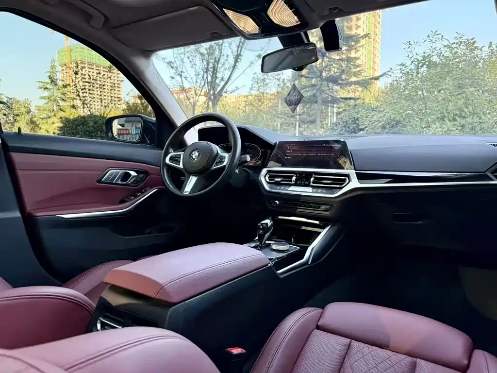 BMW 3 Series 2021