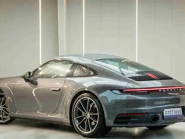 Porsche 911 2024 — фото 8