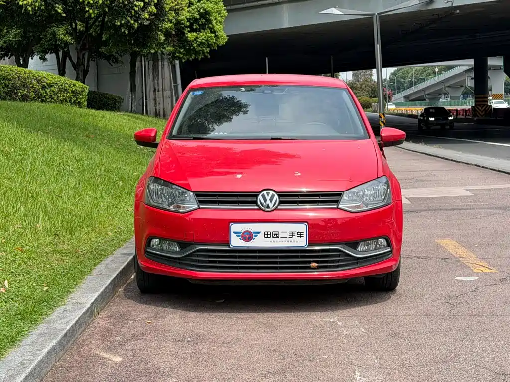 Volkswagen Polo 2016 — фото 2