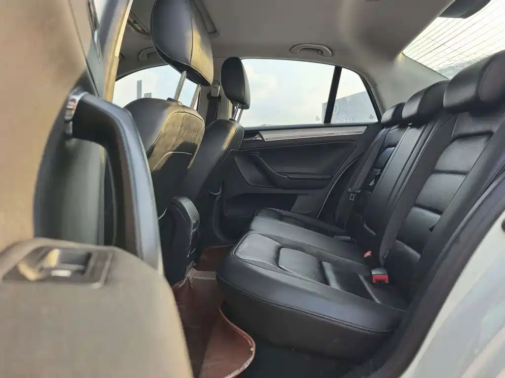 Volkswagen Bora 2015