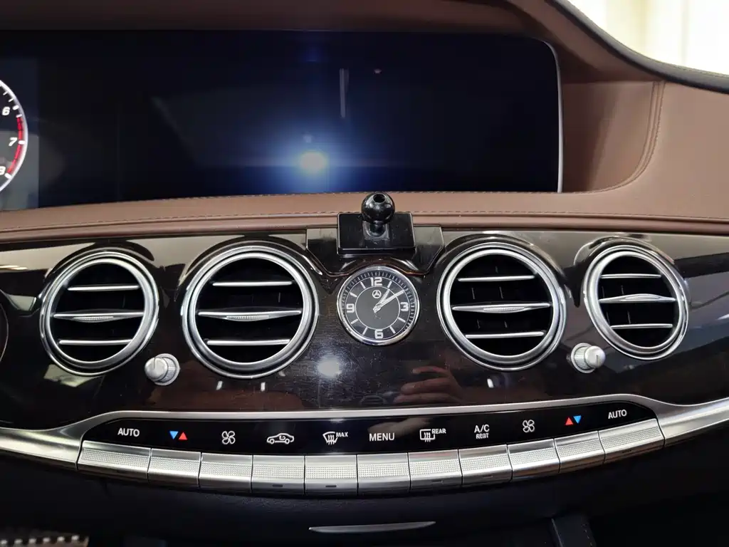 Mercedes-Benz S-Class 2018 — фото 16