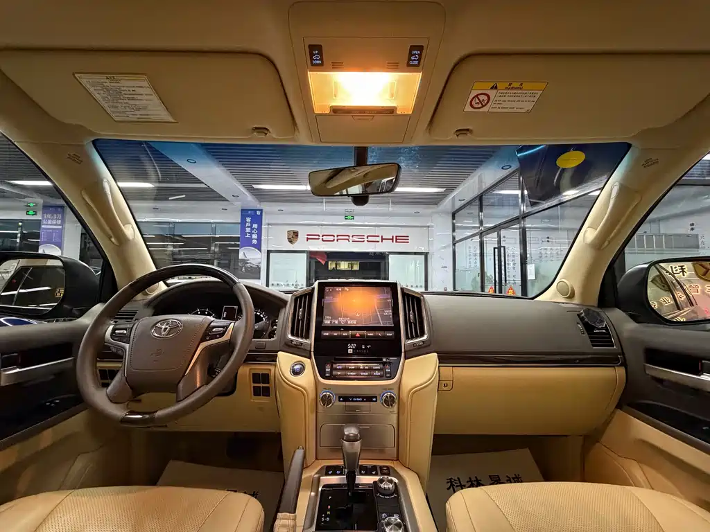 Toyota Land Cruiser 2016 — фото 17