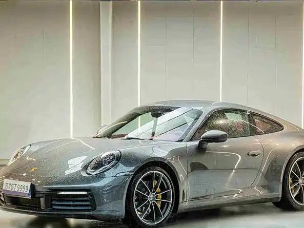 Porsche 911 2024