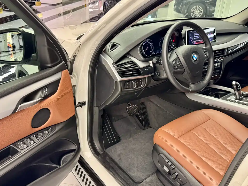 BMW X5 2019 — фото 10