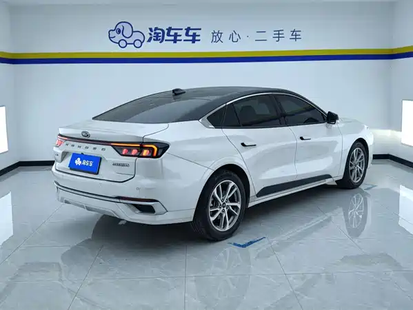 Ford Mondeo 2022