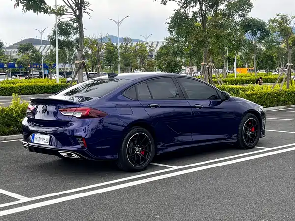 Buick Regal 2021