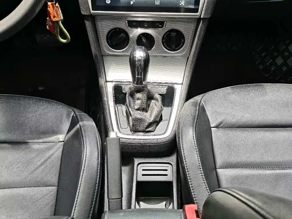 Volkswagen Gran Lavida 2015 — фото 20