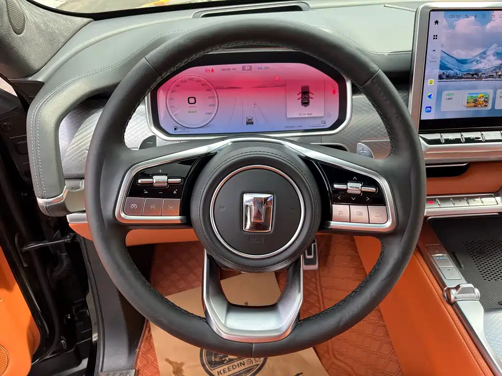 Tank 700 New Energy 2025 — фото 19