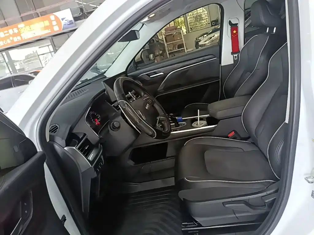 Haval H6 2022 — фото 15