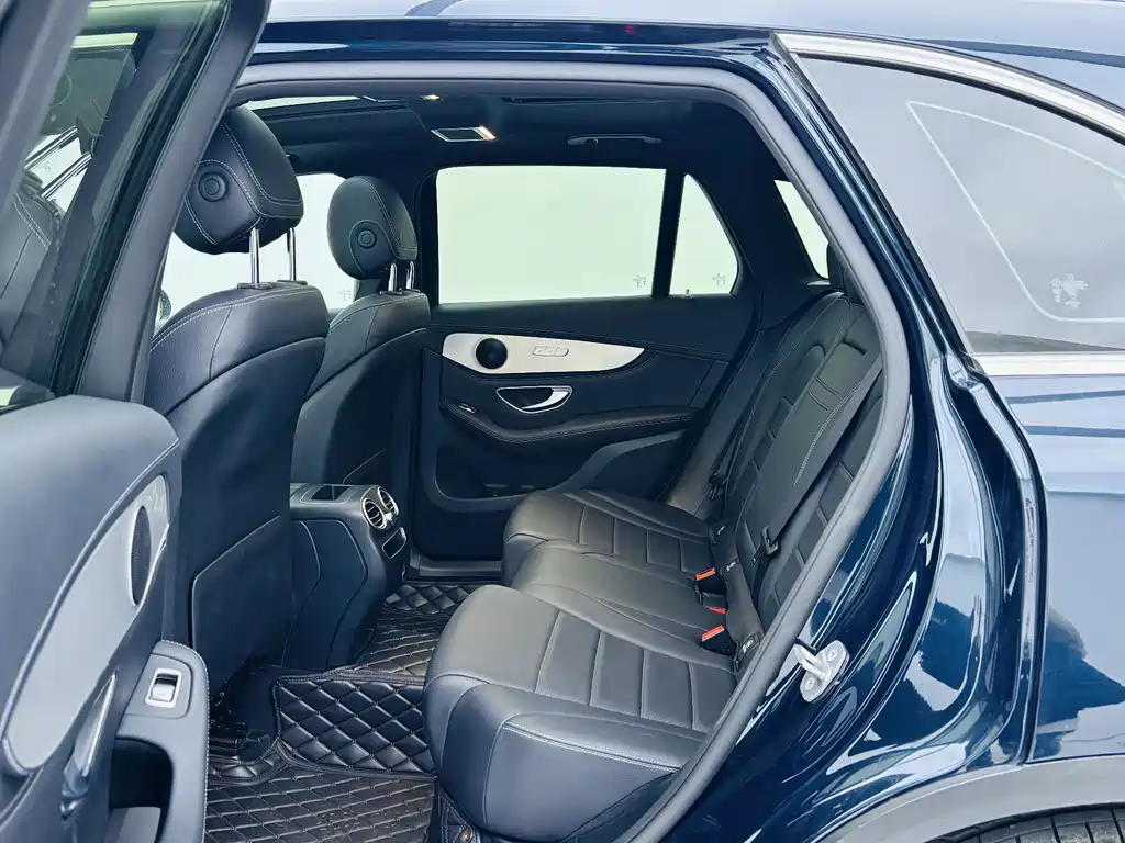Mercedes-Benz GLC 2020 — фото 16