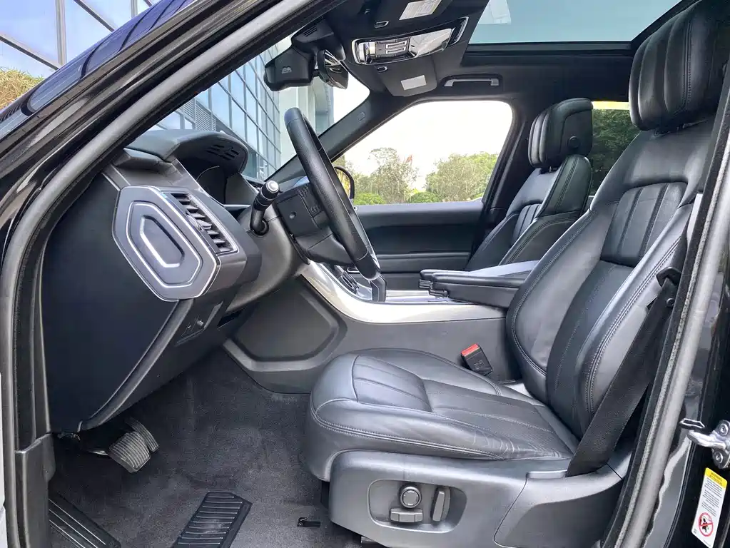Land Rover Range Rover Sport 2019 — фото 12