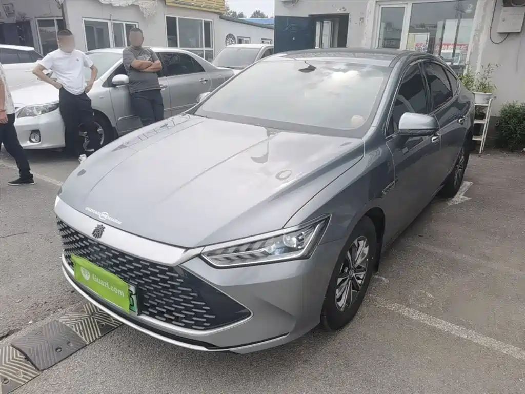 BYD Qin PLUS 2025 — фото 1