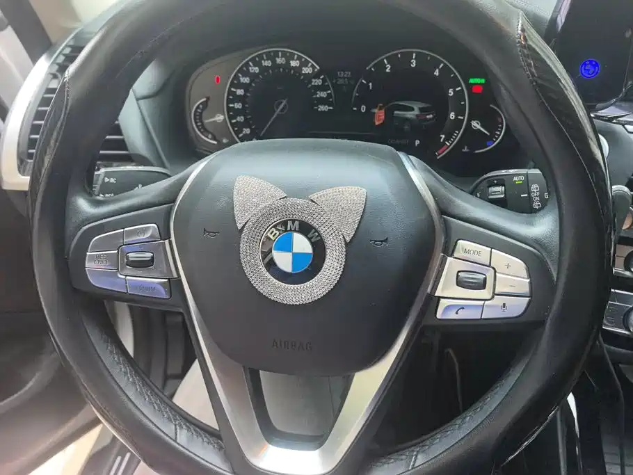 BMW X3 2019 — фото 15