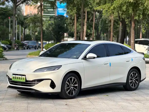BYD Seal 06 2025