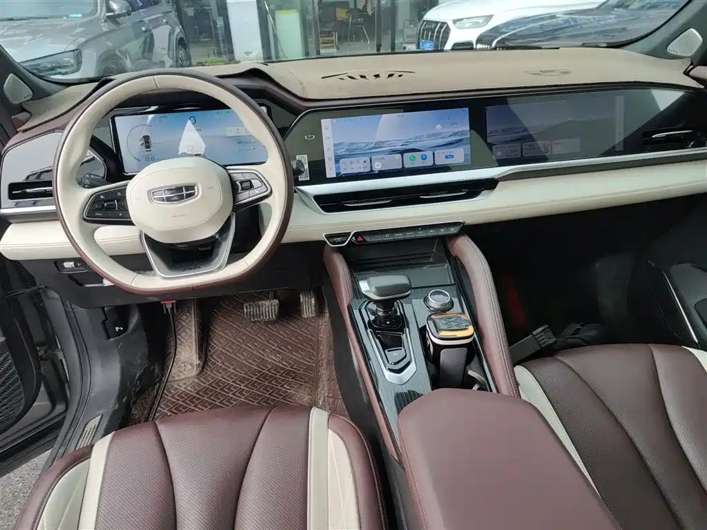 Geely Xingyue L 2023 — фото 10